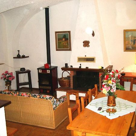 ピエーヴェ・ディ・レードロ Casa Annaヴィラ エクステリア 写真