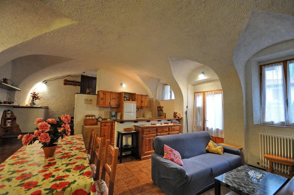ピエーヴェ・ディ・レードロ Casa Annaヴィラ 部屋 写真